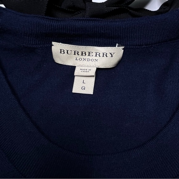 Burberry Sweater Womens Size L Super Fine Merino Wool Navy Fitted Bow Detail - Picture 8 of 11